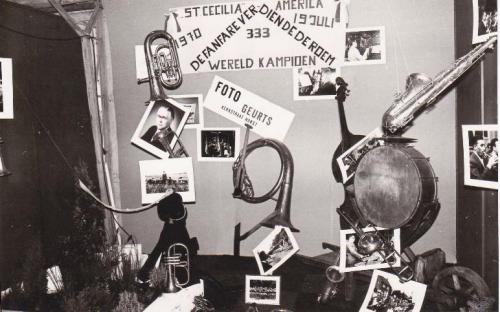 Oude instrumenten uit 1927