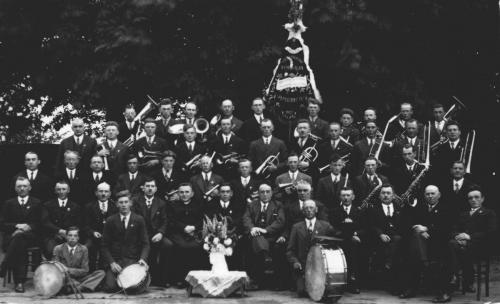 3.02 1937 Groepsfoto