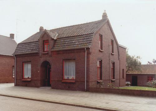 4.03 Woning Meister Rongen Past. Jeukenstraat